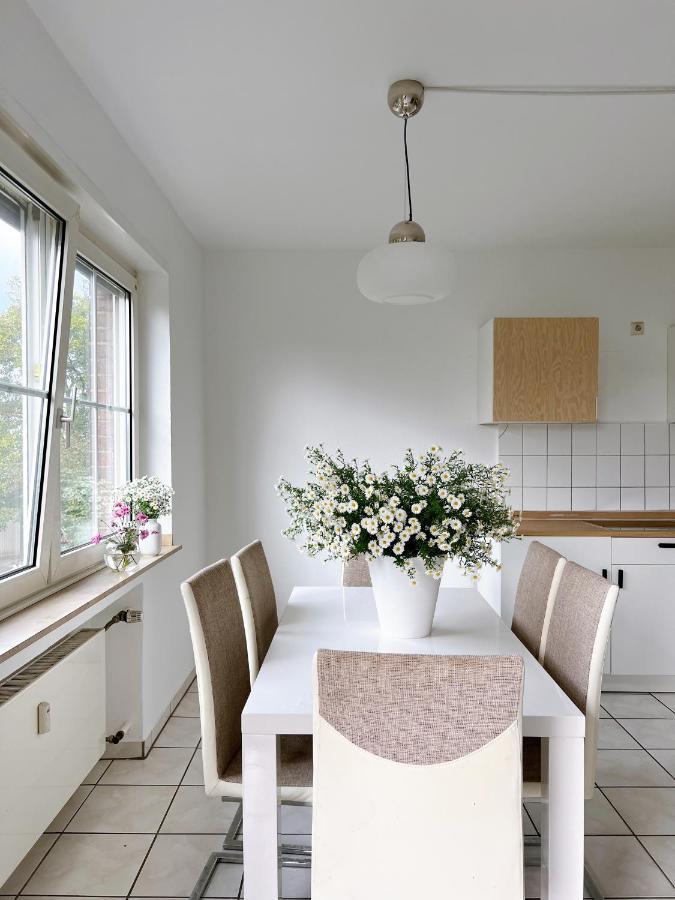 Haus Neuss-1.Og Apartment Exterior photo